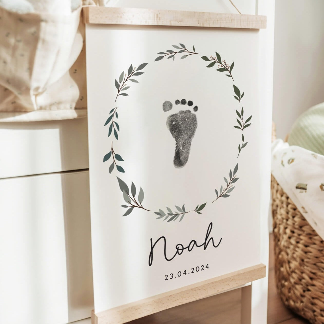 Personalised new baby print handprint/footprint kit leaf wreath