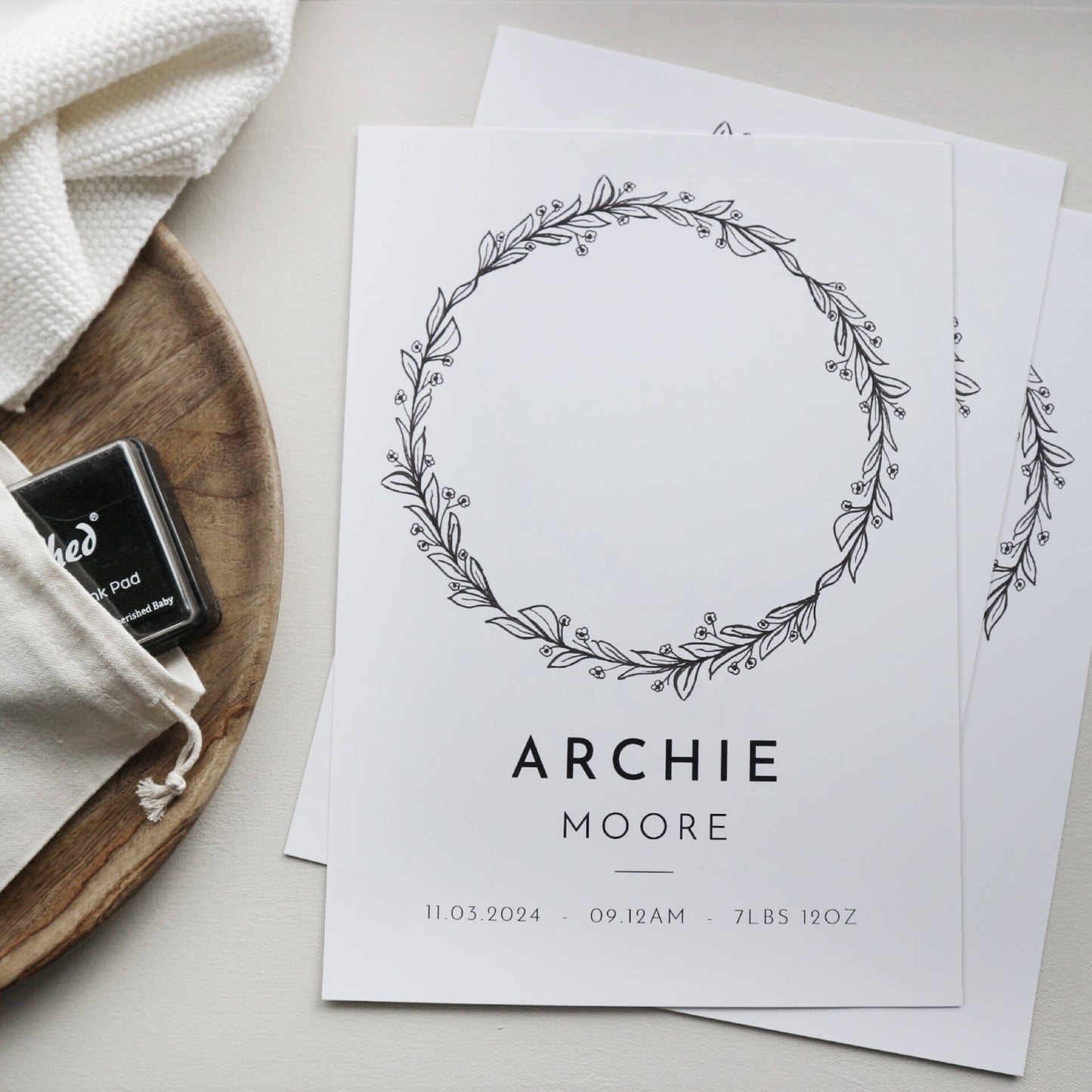 Personalised new baby print handprint/footprint kit - wreath