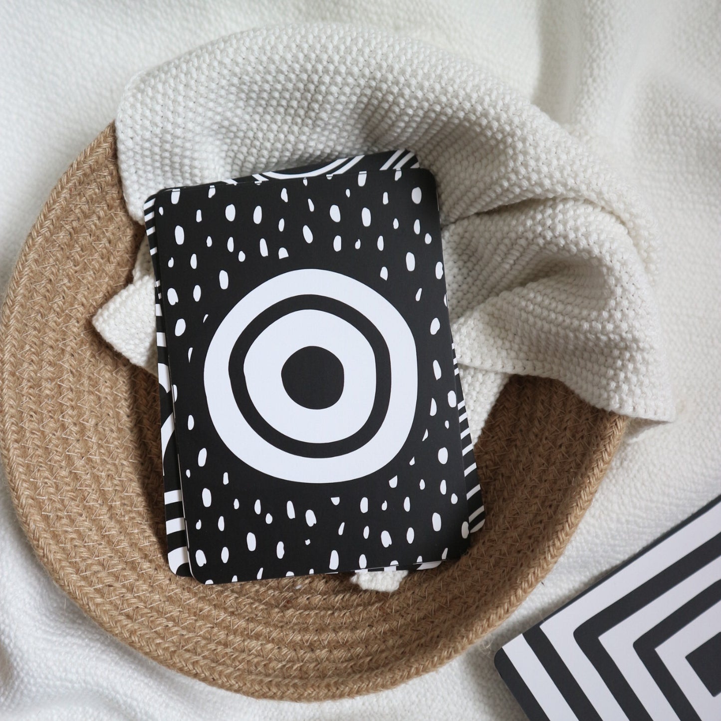 Baby sensory flash cards