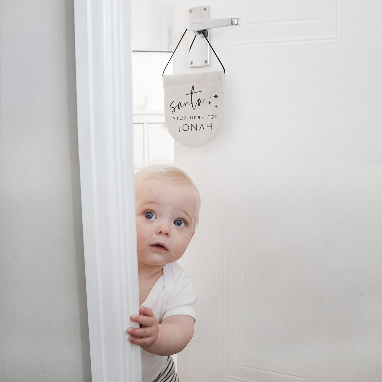 Personalised Santa stop here door hanger