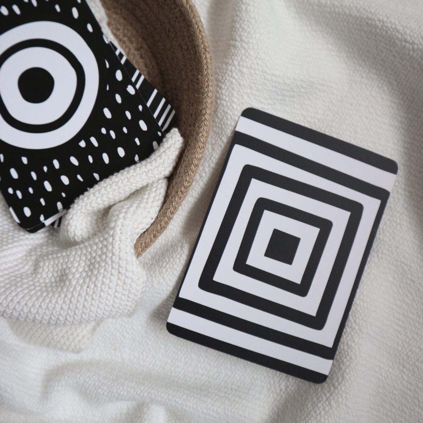 Baby sensory flash cards