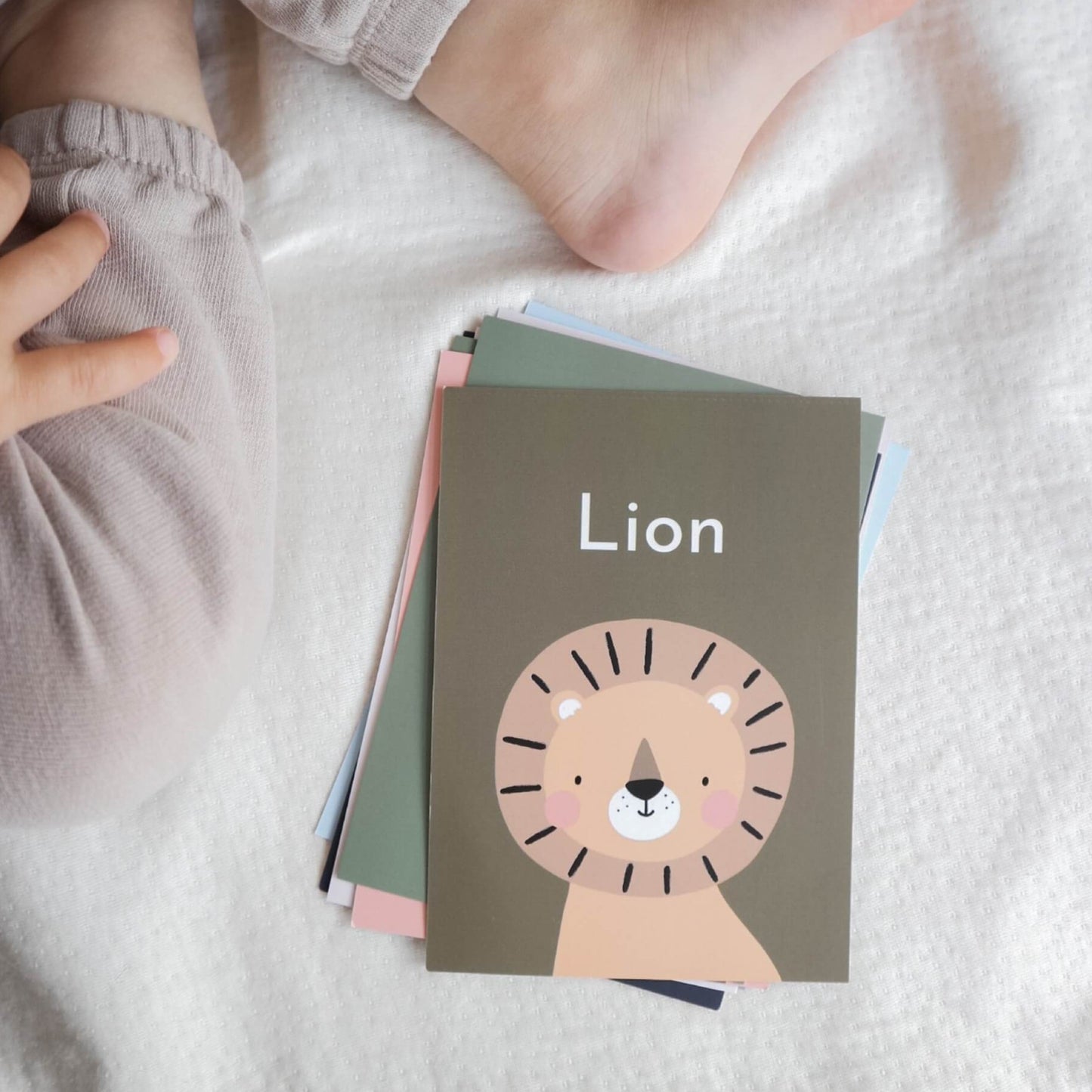 first word flashcards - paper and wool